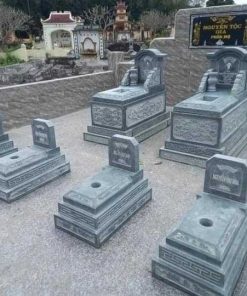 Khuôn viên lăng mộ - KLM1