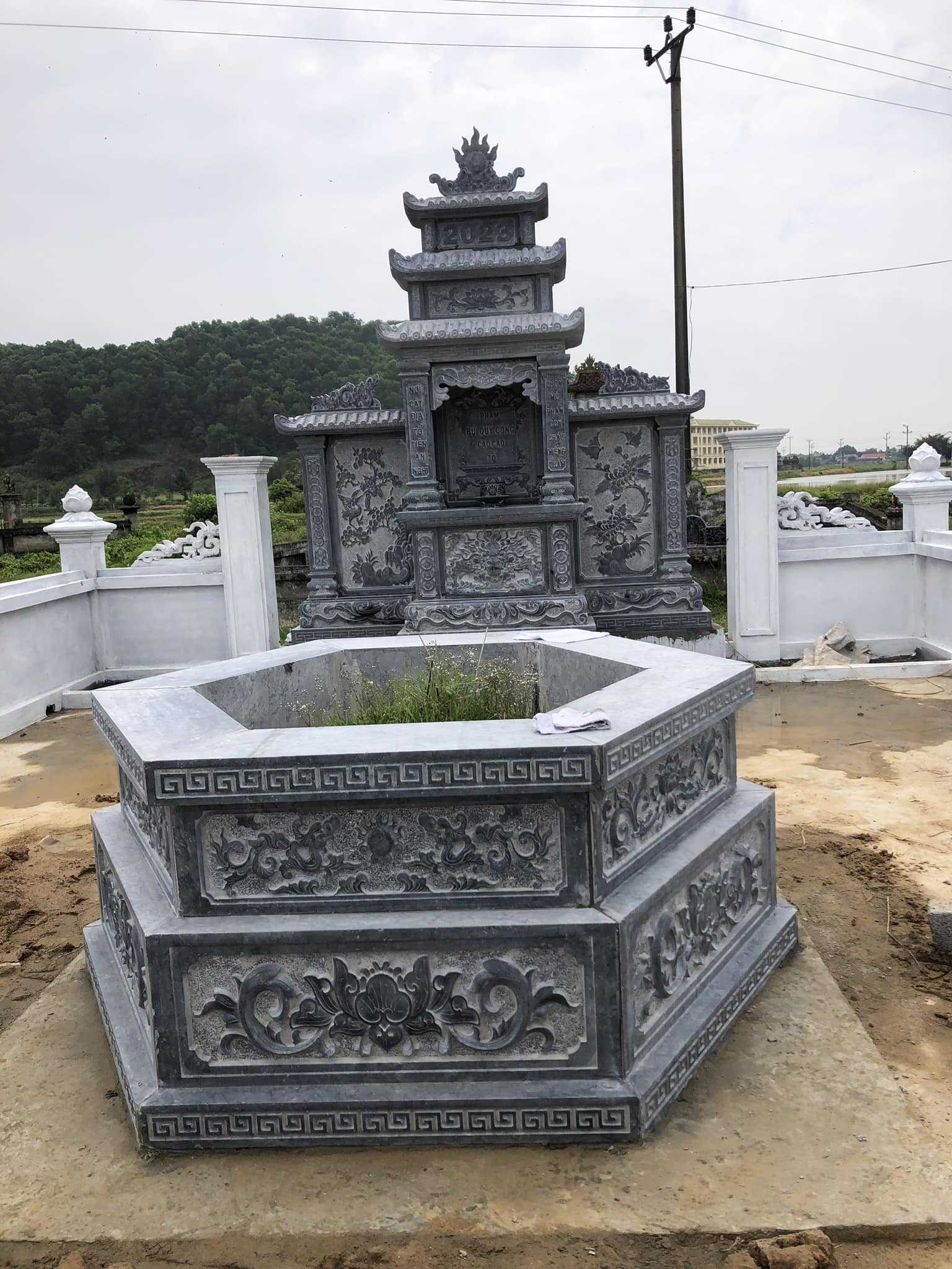 Mộ lục giác - MLG4